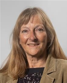 Cllr Christine headshot